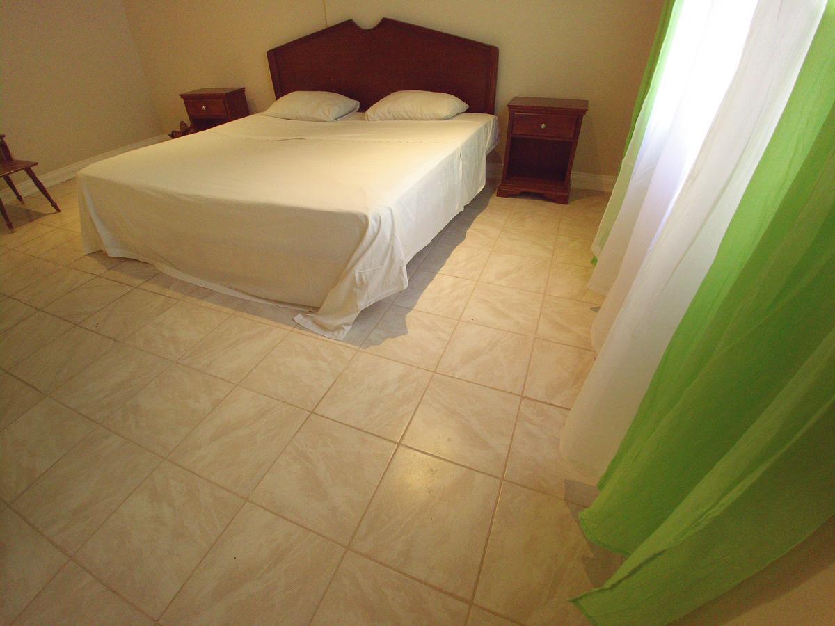צ'רלסטאון Pinneys Beach Hotel Nevis מראה חיצוני תמונה