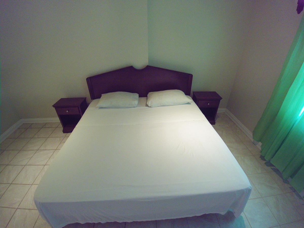 צ'רלסטאון Pinneys Beach Hotel Nevis מראה חיצוני תמונה